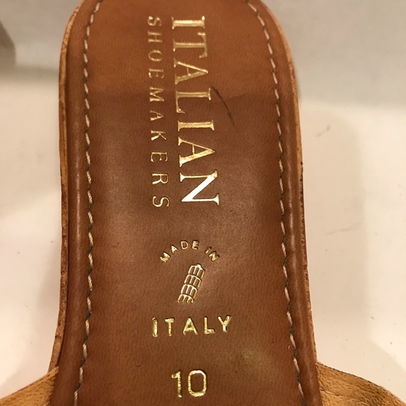 Floral Sandals - Picture 3 of 5